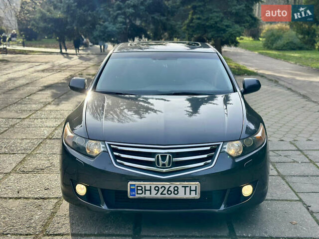 Серый Хонда Аккорд, объемом двигателя 2 л и пробегом 250 тыс. км за 8300 $, фото 4 на Automoto.ua