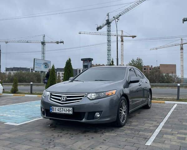 Серый Хонда Аккорд, объемом двигателя 2.4 л и пробегом 150 тыс. км за 11999 $, фото 1 на Automoto.ua