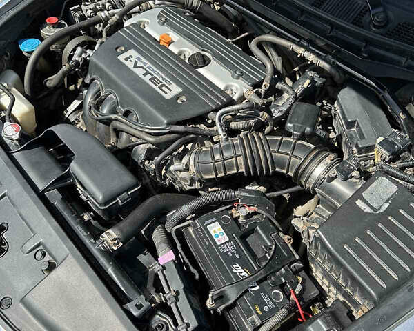 Серый Хонда Аккорд, объемом двигателя 2.35 л и пробегом 223 тыс. км за 6200 $, фото 13 на Automoto.ua