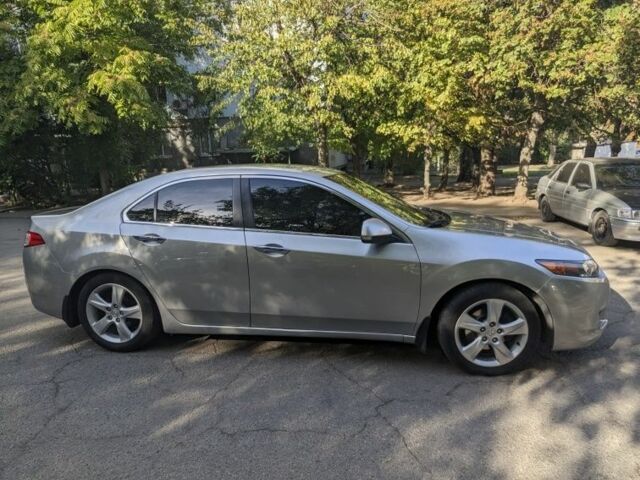 Серый Хонда Аккорд, объемом двигателя 2 л и пробегом 191 тыс. км за 8800 $, фото 2 на Automoto.ua