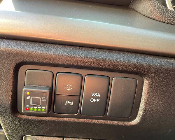 Сірий Хонда Аккорд, об'ємом двигуна 2.4 л та пробігом 260 тис. км за 8000 $, фото 11 на Automoto.ua