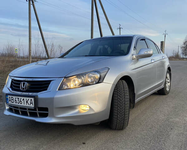 Серый Хонда Аккорд, объемом двигателя 2.4 л и пробегом 260 тыс. км за 7400 $, фото 3 на Automoto.ua