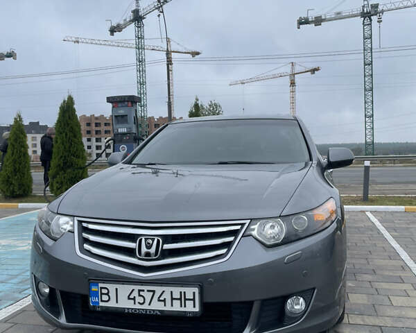 Серый Хонда Аккорд, объемом двигателя 2.4 л и пробегом 150 тыс. км за 11999 $, фото 4 на Automoto.ua