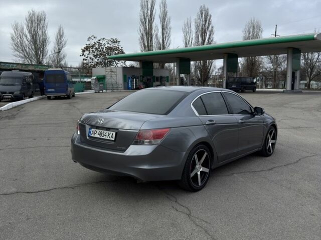 Серый Хонда Аккорд, объемом двигателя 2.4 л и пробегом 208 тыс. км за 8500 $, фото 7 на Automoto.ua