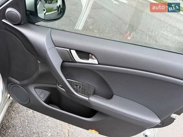 Хонда Аккорд 2008 в Харькове на Automoto.ua Серый Хонда Аккорд, объемом двигателя 2.4 л и пробегом 47 тыс. км за 14750 $, фото 84 на Automoto.ua