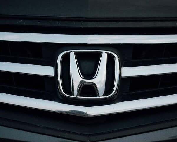 Сірий Хонда Аккорд, об'ємом двигуна 2.4 л та пробігом 204 тис. км за 10500 $, фото 52 на Automoto.ua