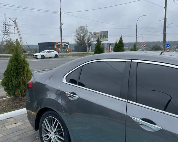 Серый Хонда Аккорд, объемом двигателя 2.4 л и пробегом 150 тыс. км за 11999 $, фото 14 на Automoto.ua