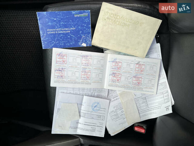 Серый Хонда Аккорд, объемом двигателя 2.4 л и пробегом 248 тыс. км за 8900 $, фото 37 на Automoto.ua