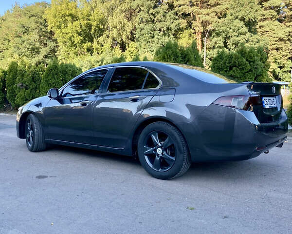 Серый Хонда Аккорд, объемом двигателя 2 л и пробегом 250 тыс. км за 8000 $, фото 7 на Automoto.ua