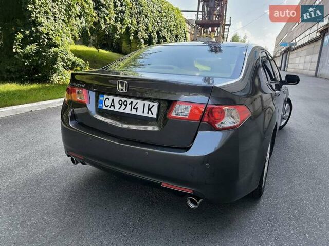 Сірий Хонда Аккорд, об'ємом двигуна 2.4 л та пробігом 185 тис. км за 8900 $, фото 7 на Automoto.ua