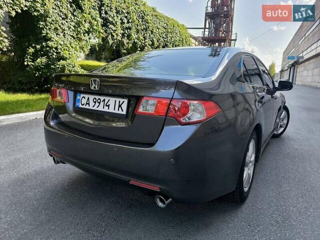 Сірий Хонда Аккорд, об'ємом двигуна 2.4 л та пробігом 185 тис. км за 8900 $, фото 6 на Automoto.ua