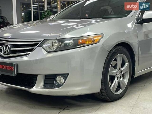 Серый Хонда Аккорд, объемом двигателя 2 л и пробегом 291 тыс. км за 6290 $, фото 4 на Automoto.ua