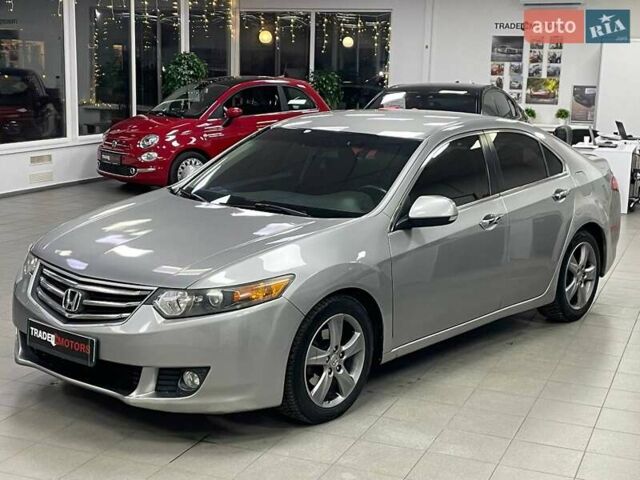 Серый Хонда Аккорд, объемом двигателя 2 л и пробегом 291 тыс. км за 6290 $, фото 5 на Automoto.ua