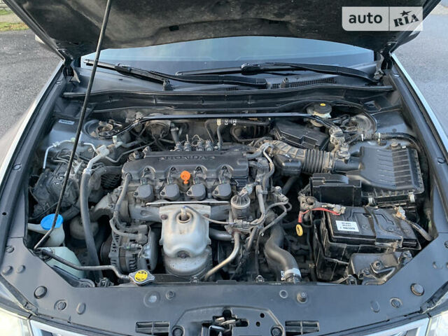 Серый Хонда Аккорд, объемом двигателя 2 л и пробегом 179 тыс. км за 8700 $, фото 14 на Automoto.ua