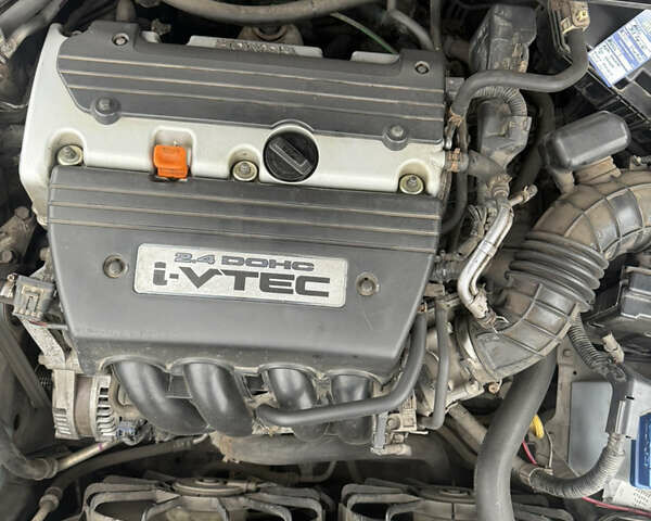 Серый Хонда Аккорд, объемом двигателя 2.4 л и пробегом 291 тыс. км за 9100 $, фото 23 на Automoto.ua