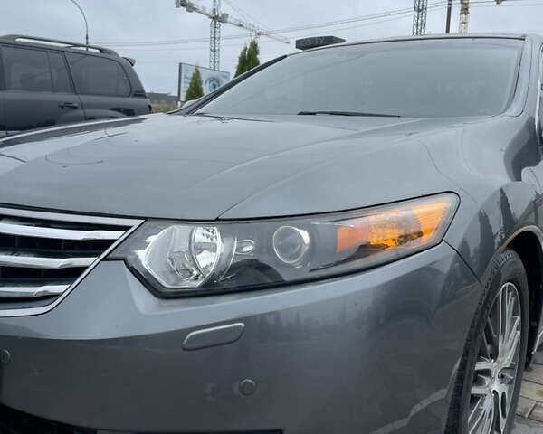 Серый Хонда Аккорд, объемом двигателя 2.4 л и пробегом 150 тыс. км за 11999 $, фото 38 на Automoto.ua