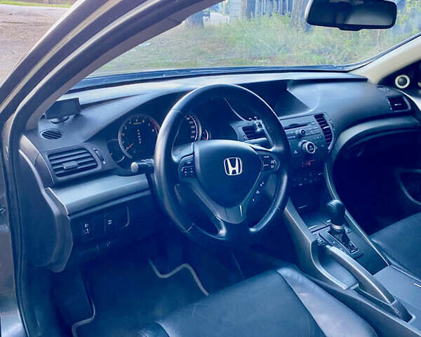 Сірий Хонда Аккорд, об'ємом двигуна 2 л та пробігом 350 тис. км за 8000 $, фото 24 на Automoto.ua