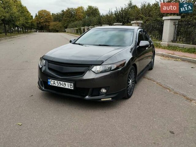 Сірий Хонда Аккорд, об'ємом двигуна 2 л та пробігом 249 тис. км за 8700 $, фото 14 на Automoto.ua