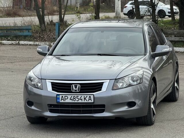 Серый Хонда Аккорд, объемом двигателя 2.4 л и пробегом 208 тыс. км за 8500 $, фото 3 на Automoto.ua