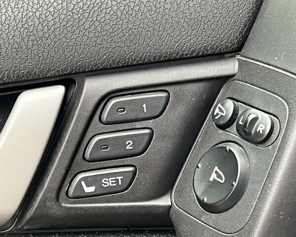 Серый Хонда Аккорд, объемом двигателя 2.4 л и пробегом 248 тыс. км за 8900 $, фото 34 на Automoto.ua