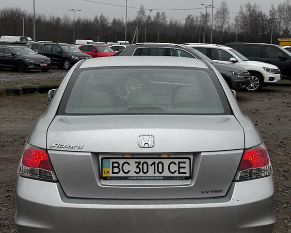 Сірий Хонда Аккорд, об'ємом двигуна 2.4 л та пробігом 231 тис. км за 6250 $, фото 6 на Automoto.ua