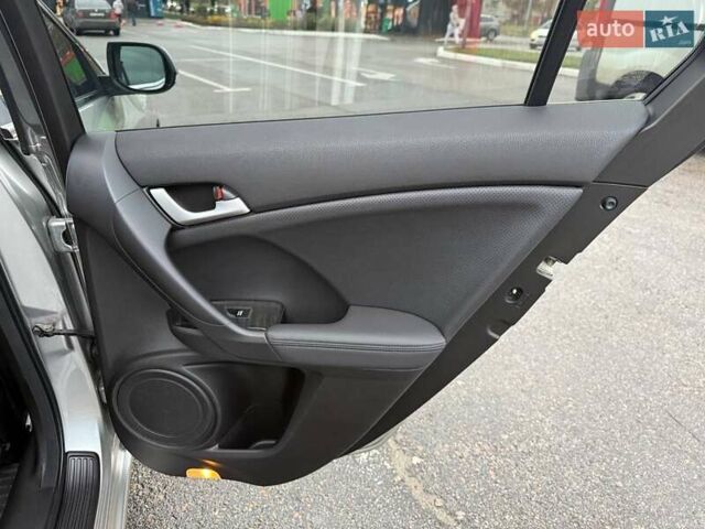 Хонда Аккорд 2008 в Харькове на Automoto.ua Серый Хонда Аккорд, объемом двигателя 2.4 л и пробегом 47 тыс. км за 14750 $, фото 77 на Automoto.ua