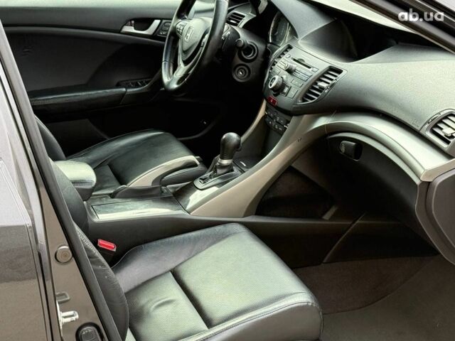 Серый Хонда Аккорд, объемом двигателя 2 л и пробегом 313 тыс. км за 8990 $, фото 16 на Automoto.ua