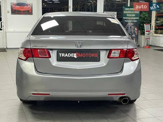 Серый Хонда Аккорд, объемом двигателя 2 л и пробегом 291 тыс. км за 6290 $, фото 10 на Automoto.ua
