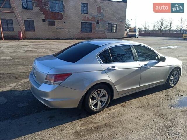 Серый Хонда Аккорд, объемом двигателя 2.4 л и пробегом 242 тыс. км за 7800 $, фото 6 на Automoto.ua