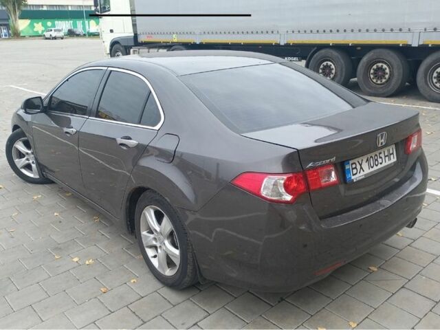 Сірий Хонда Аккорд, об'ємом двигуна 2 л та пробігом 236 тис. км за 7800 $, фото 4 на Automoto.ua