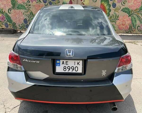 Серый Хонда Аккорд, объемом двигателя 2.4 л и пробегом 268 тыс. км за 8700 $, фото 13 на Automoto.ua