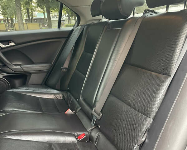 Серый Хонда Аккорд, объемом двигателя 2.4 л и пробегом 150 тыс. км за 11999 $, фото 57 на Automoto.ua