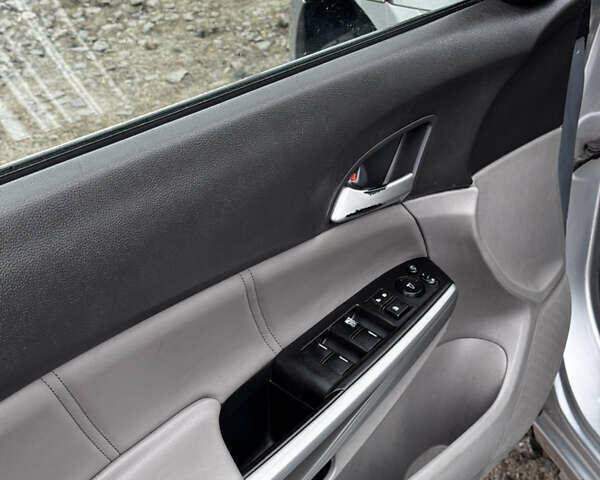 Сірий Хонда Аккорд, об'ємом двигуна 2.4 л та пробігом 231 тис. км за 6250 $, фото 13 на Automoto.ua