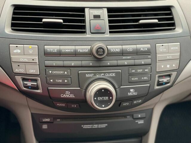 Сірий Хонда Аккорд, об'ємом двигуна 2.4 л та пробігом 171 тис. км за 8800 $, фото 10 на Automoto.ua