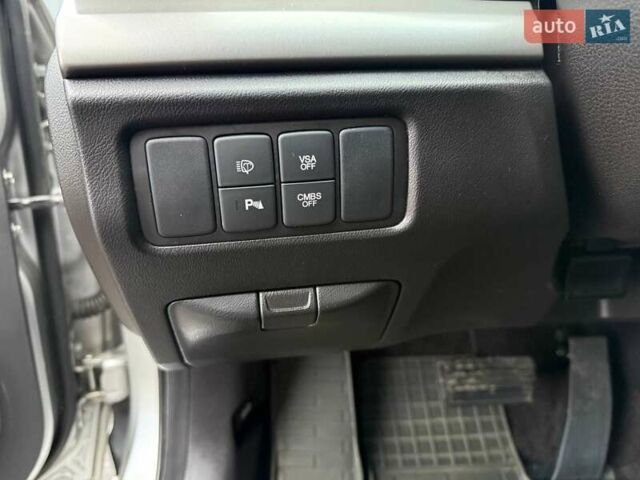 Хонда Аккорд 2008 в Харькове на Automoto.ua Серый Хонда Аккорд, объемом двигателя 2.4 л и пробегом 47 тыс. км за 14750 $, фото 55 на Automoto.ua