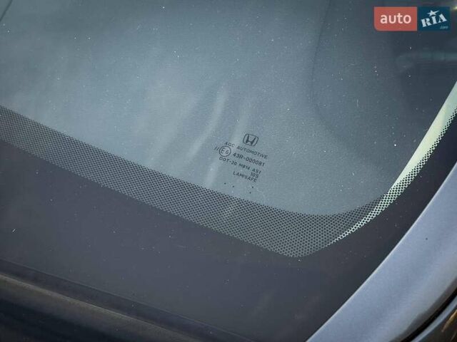 Серый Хонда Аккорд, объемом двигателя 2.2 л и пробегом 227 тыс. км за 8500 $, фото 11 на Automoto.ua