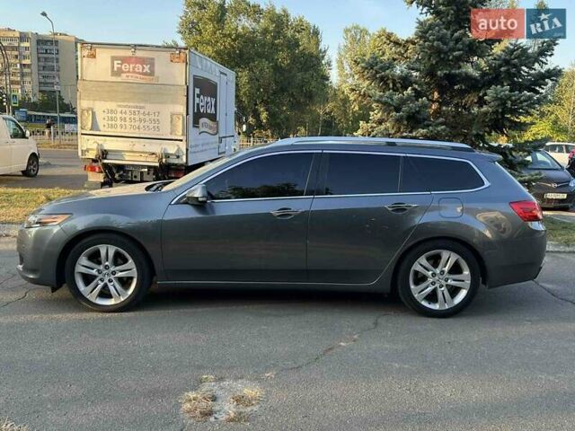 Серый Хонда Аккорд, объемом двигателя 2.2 л и пробегом 227 тыс. км за 8500 $, фото 1 на Automoto.ua