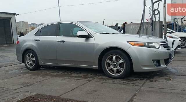 Серый Хонда Аккорд, объемом двигателя 2.2 л и пробегом 262 тыс. км за 8300 $, фото 2 на Automoto.ua