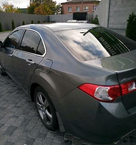 Серый Хонда Аккорд, объемом двигателя 2.4 л и пробегом 187 тыс. км за 11700 $, фото 8 на Automoto.ua