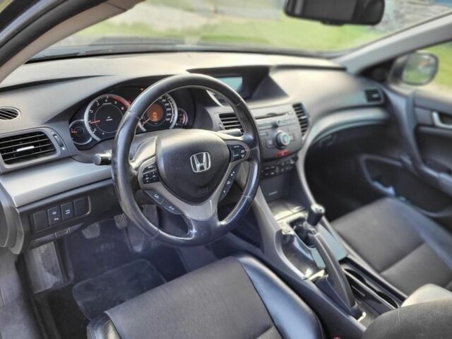 Сірий Хонда Аккорд, об'ємом двигуна 0.22 л та пробігом 211 тис. км за 8600 $, фото 4 на Automoto.ua