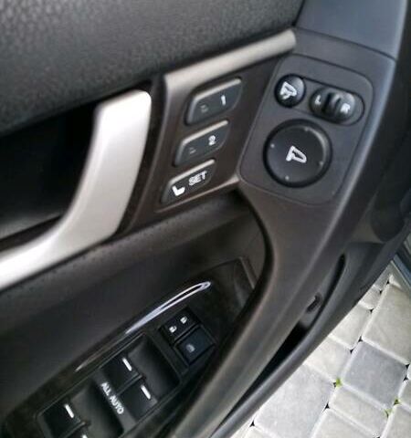 Серый Хонда Аккорд, объемом двигателя 2.4 л и пробегом 187 тыс. км за 11700 $, фото 19 на Automoto.ua