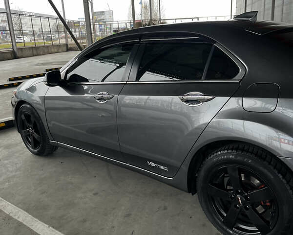 Серый Хонда Аккорд, объемом двигателя 2.2 л и пробегом 300 тыс. км за 8450 $, фото 8 на Automoto.ua