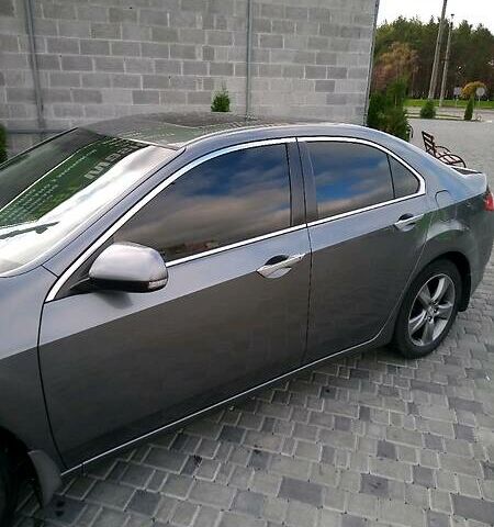 Серый Хонда Аккорд, объемом двигателя 2.4 л и пробегом 187 тыс. км за 11700 $, фото 6 на Automoto.ua