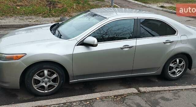 Серый Хонда Аккорд, объемом двигателя 2.2 л и пробегом 262 тыс. км за 8300 $, фото 9 на Automoto.ua