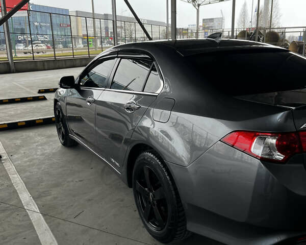 Серый Хонда Аккорд, объемом двигателя 2.2 л и пробегом 300 тыс. км за 8450 $, фото 9 на Automoto.ua