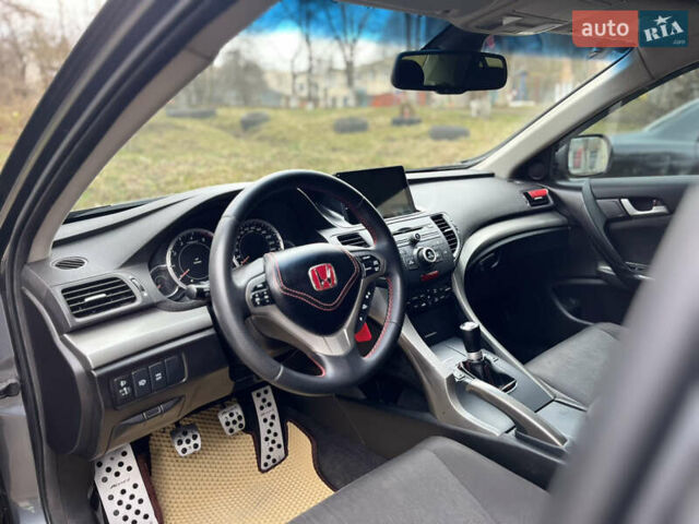 Серый Хонда Аккорд, объемом двигателя 2.2 л и пробегом 300 тыс. км за 8450 $, фото 22 на Automoto.ua