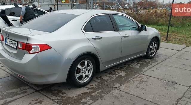 Серый Хонда Аккорд, объемом двигателя 2.2 л и пробегом 262 тыс. км за 8300 $, фото 5 на Automoto.ua