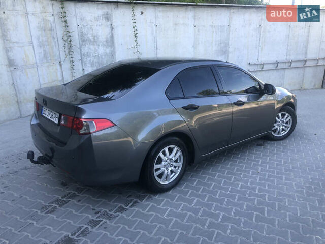 Серый Хонда Аккорд, объемом двигателя 2.2 л и пробегом 242 тыс. км за 8555 $, фото 17 на Automoto.ua