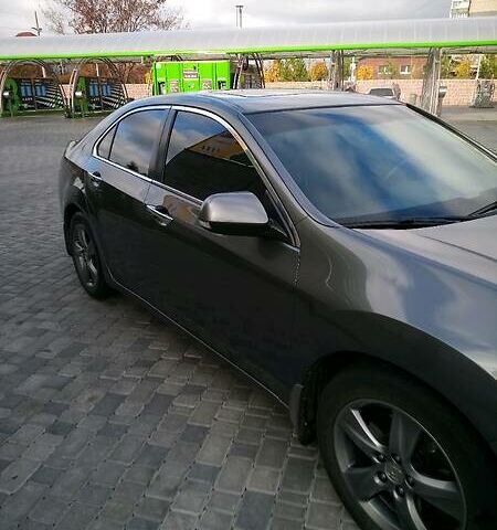 Серый Хонда Аккорд, объемом двигателя 2.4 л и пробегом 187 тыс. км за 11700 $, фото 13 на Automoto.ua