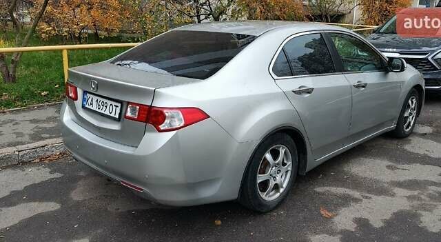 Серый Хонда Аккорд, объемом двигателя 2.2 л и пробегом 262 тыс. км за 8300 $, фото 10 на Automoto.ua